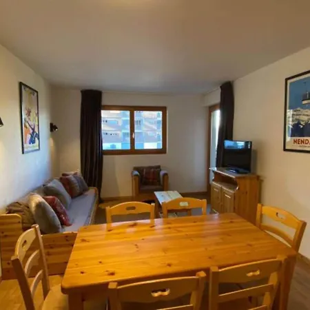 Amazing With Terrace Apartament